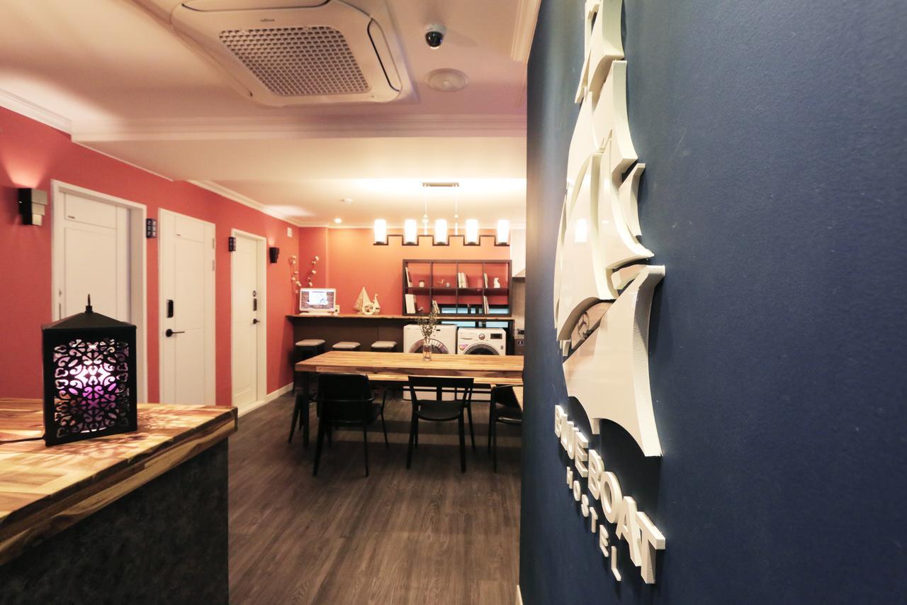 Blueboat Hostel Csondzsu Kültér fotó