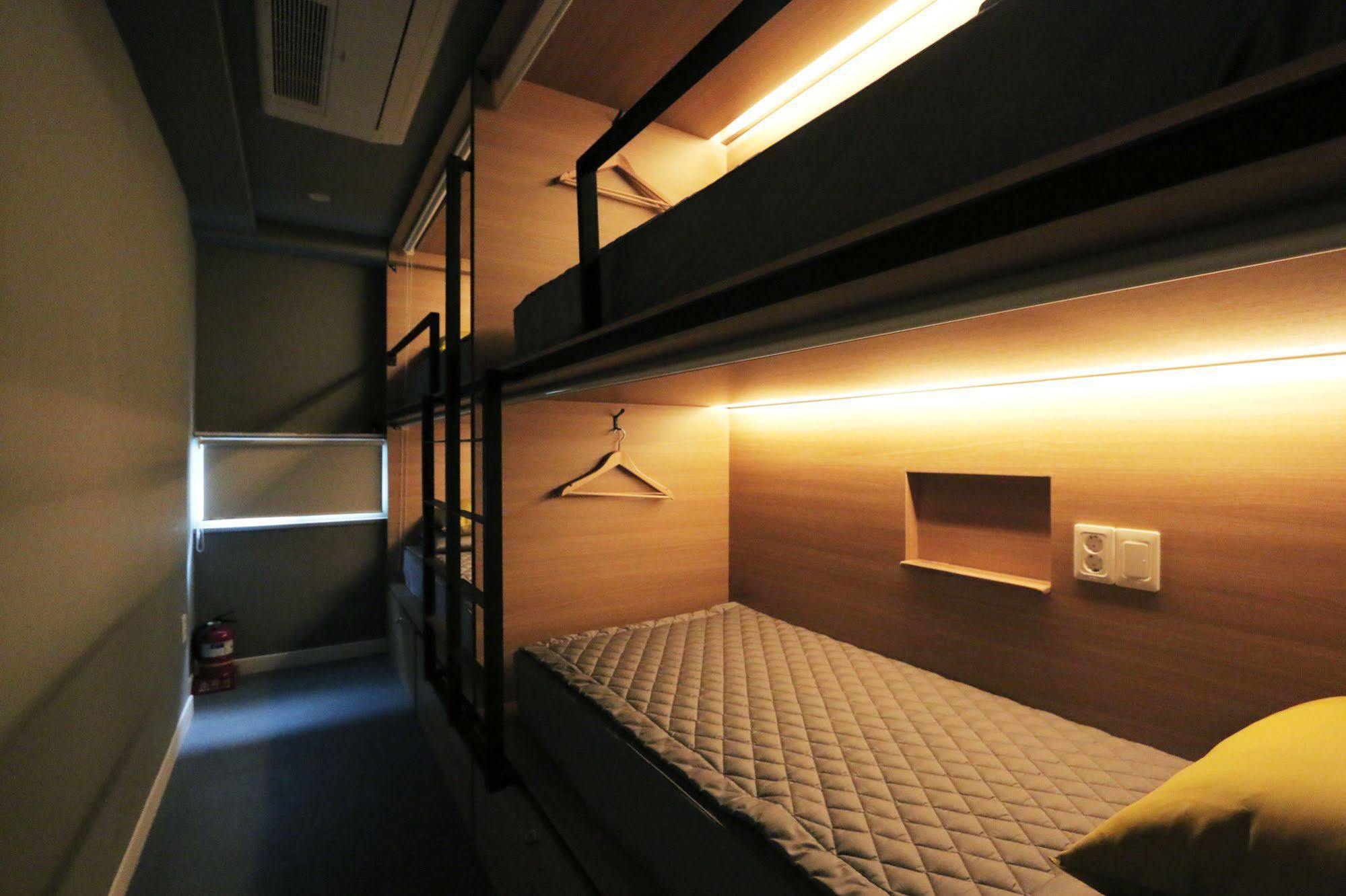 Blueboat Hostel Csondzsu Kültér fotó