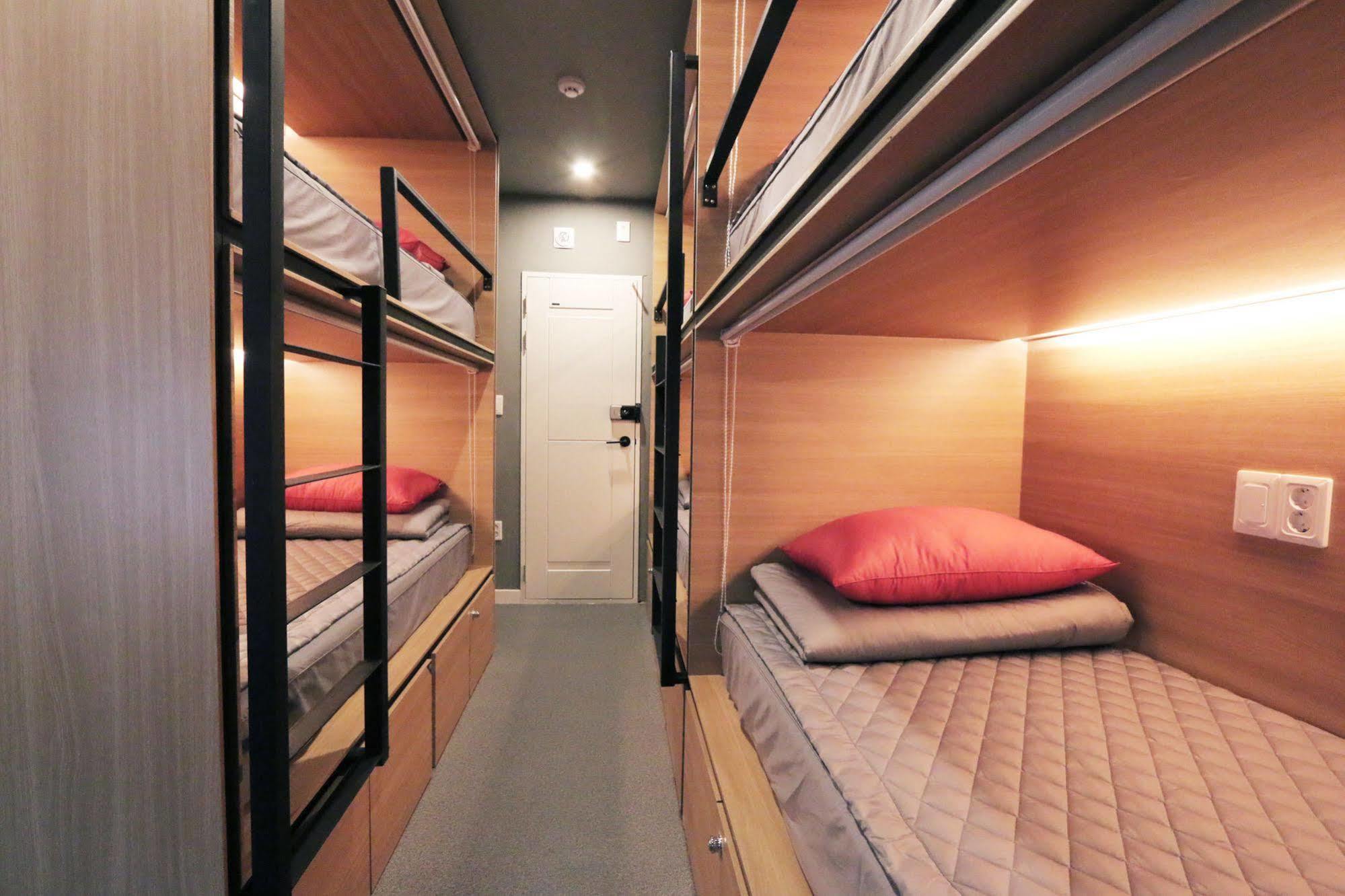 Blueboat Hostel Csondzsu Kültér fotó