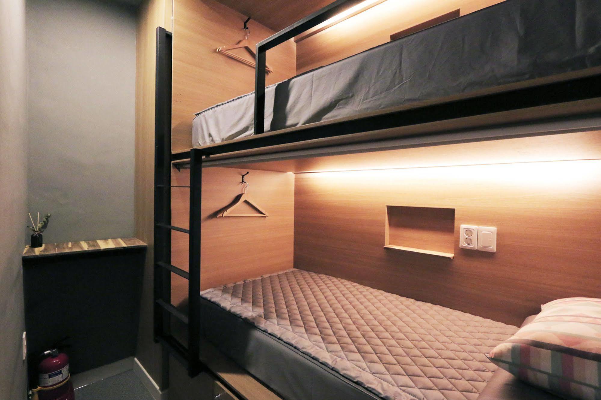 Blueboat Hostel Csondzsu Kültér fotó