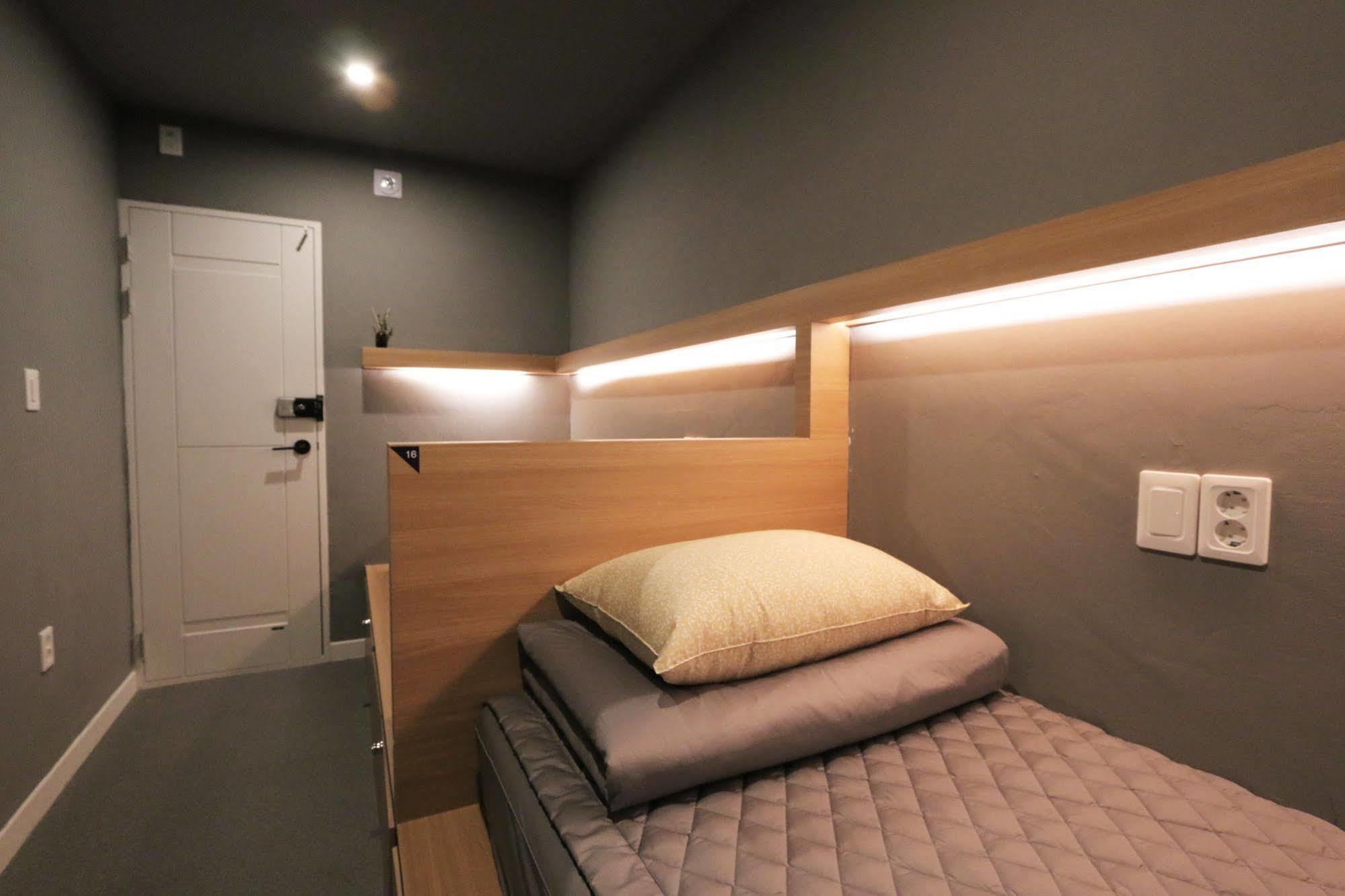 Blueboat Hostel Csondzsu Kültér fotó